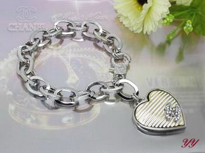 Bracciale Chanel Modello 107